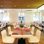 Coffee Fellows West 3*