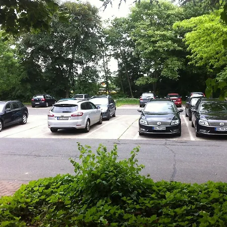 Coffee Fellows West 3*