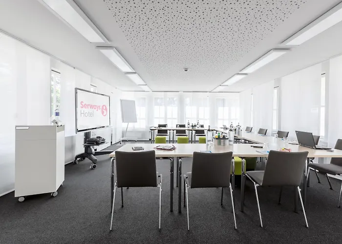 Coffee Fellows West Μοτέλ 3*