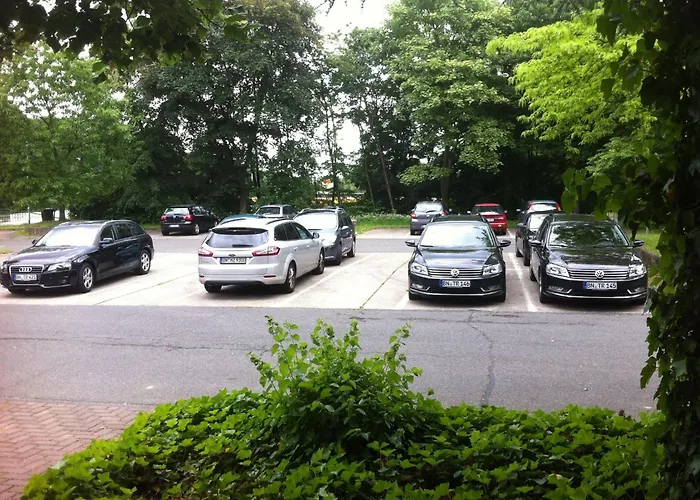 Coffee Fellows West 3*