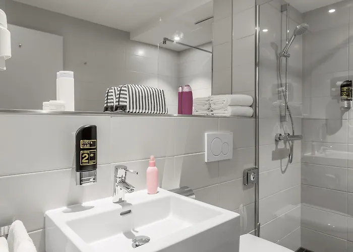 Μοτέλ Coffee Fellows West 3*