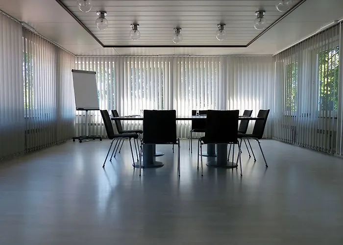 Μοτέλ Coffee Fellows West 3*